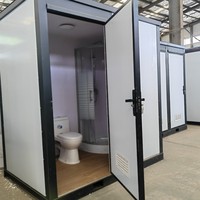 Remorque de toilettes portable de luxe moderne en panneaux sandwich écologiques avec une durée de vie de 20 ans pour usage hôtelier