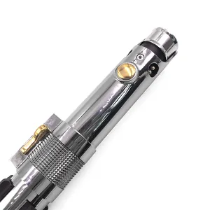 Groothandel Hoge Kwaliteit Standaard Frezen Verspanen Metalen Onderdelen Cnc Lightsaber Gevest