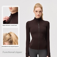 Veste de sport en nylon coupe ajustée, brossée, entièrement zippée, à col montant, coupe-vent, pour femme, idéale pour la course et le fitness au printemps et en automne, pour un usage quotidien et actif.