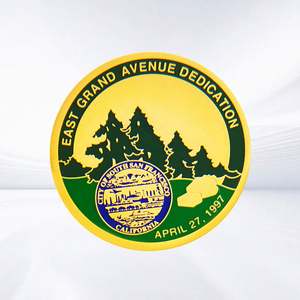 เข็มกลัดการ์ตูนสไตล์อนิเมะสมัยใหม่ ลายเพ้นท์โลหะ ดีไซน์สวยงาม ป้ายโลหะ - Product Image 4