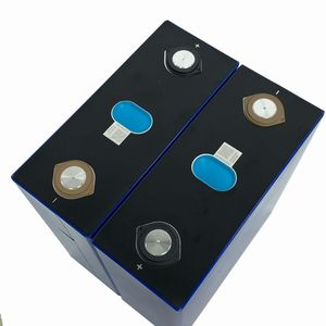 Batterie agli Ioni di Litio Classiche 3.2V 304AH, 8000 Cicli, Batteria LiFePo4 304AH per Sistemi di Accumulo Energetico - Product Image 2