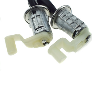 Cilindro de cerradura de puerta con 2 llaves, izquierda/derecha (LH/RH) para <span class=keywords><strong>Renault</strong></span> <span class=keywords><strong>Clio</strong></span> 1998-2005 y Megane, Scenic, Master, Thalia - Product Image 2