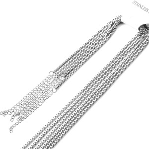 สร้อยคอแบบโซ่ไขว้ ชุบทอง 18k สแตนเลสสตีล ทรงกล่อง แฟชั่นสำหรับทุกเพศ สร้อยคอคล้องไหปลาร้า ของขวัญ เครื่องประดับ - Product Image 2