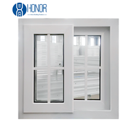 Fenêtre coulissante en PVC blanc, cadre moderne pour la rénovation de bâtiments résidentiels