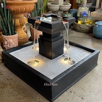 Fuente de Mármol Blanco Cuadrada de Tamaño Personalizable con Estatua de Cabeza de León de Bronce