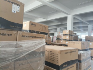 Convertisseur solaire hybride triphasé Deye SUN-50K-SG01HP3-EU-BM4 50 kW 220/230/240 V pour l'agriculture et <span class=keywords><strong>le</strong></span> stockage d'énergie commercial - Product Image 6