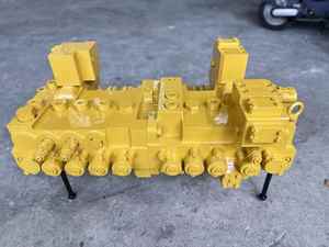 Válvula de control principal de válvula de distribución de excavadora E349D 349D E345D E345C 575-3930 239-8972 para Caterpillar E345 349D - Product Image 3