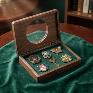 Insignias <span class=keywords><strong>de</strong></span> Metal Personalizadas <span class=keywords><strong>de</strong></span> Fábrica, Broches <span class=keywords><strong>de</strong></span> Moda Antiguos y Lindos con Logotipo, Pines <span class=keywords><strong>de</strong></span> Solapa <span class=keywords><strong>de</strong></span> Esmalte Duro y Suave para Días Importantes - Product Image 3