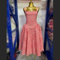 Robe plissée à carreaux pour femme, col carré, bretelles croisées au dos, style camisole, vente en gros pour boutiques