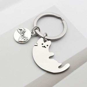 Colgante de Metal Personalizable de Fábrica para Mejores Amigos o Parejas, con Gatos Abrazándose, Llavero de Acero Inoxidable - Product Image 3