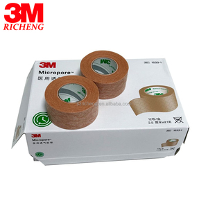 Cinta Quirúrgica de Papel Microporoso <span class=keywords><strong>3M</strong></span> 1533-1, Cinta Médica <span class=keywords><strong>3M</strong></span> de 1 pulgada x 10 yardas (2.5m x 9.1m), 12 Rollos/caja - Product Image 3