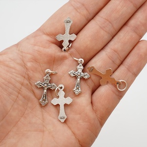 Icamino - Colgante de Rosario con Crucifijo de Aleación Importado de Italia, Joyería Religiosa de Alto Brillo para la Oración Católica - Product Image 3
