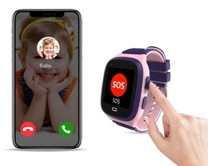 Reloj <span class=keywords><strong>para</strong></span> niños 4G con rastreador GPS | Reloj inteligente <span class=keywords><strong>para</strong></span> niños con vídeo y llamadas <span class=keywords><strong>de</strong></span> voz alarma SOS podómetro calculadora Cámara - Product Image 1