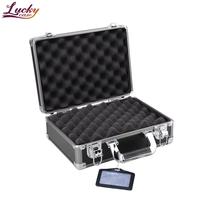 Valise à outils en aluminium noir grande capacité, durable, résistante à l'eau, aux chocs et à la poussière, verrouillable, portable, personnalisable OEM ODM