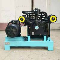 Kompresor Udara Bertekanan Tinggi Ringkas 40 Bar 6.0m3 Tiga Silinder Pendingin Udara Tipe Piston Motor Penghembus PET