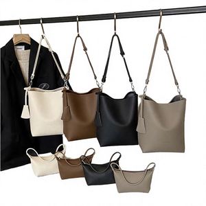 Wholesale Ladies Fashion <b>Hand</b> <b>Bags</b> Large Capacity Single Shoulder Bucket Handbags For Women Luxury - Product Image 3