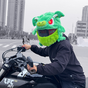 Al por mayor Funda de <span class=keywords><strong>Casco</strong></span> de Peluche de Dibujos Animados de Dragón Verde sin Dientes de Cara Completa para <span class=keywords><strong>Casco</strong></span> de Motocicleta - Product Image 1