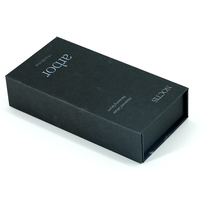 Boîte rigide de luxe noire personnalisée en forme de livre avec plateau en mousse EVA sur mesure pour kit de revêtement et manuel d'entretien automobile