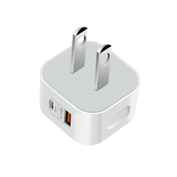 Produk penjualan terbaik 2023 20W PD tipe-c pengisi daya Cepat telepon seluler pengisi daya Cepat adaptor PD dengan kabel kabel USB