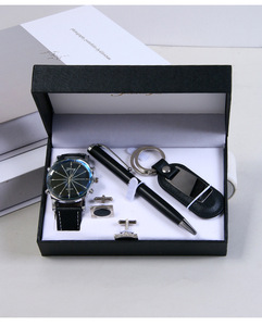 Set de Regalo de Cuero Clásico <span class=keywords><strong>para</strong></span> <span class=keywords><strong>Hombre</strong></span> al por Mayor, Nuevo y Creativo Set de Cuatro Piezas: Reloj, Bolígrafo, Llavero, con Logotipo Personalizado, Regalo <span class=keywords><strong>para</strong></span> Días Festivos - Product Image 3