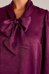 Abbigliamento fabbrica Oem personalizzazione collo a fiocco maniche lunghe <span class=keywords><strong>bordeaux</strong></span> raso di alta qualità camicetta da <span class=keywords><strong>donna</strong></span> top - Product Image 3