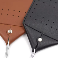 Raquette anti-mouches robuste et moderne avec long manche en cuir PU marron/noir, portable, ajourée, pour la maison