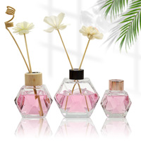 Bouteilles vides de diffuseurs à roseaux multifacettes haut de gamme pour recharges d'huiles essentielles et de parfums d'intérieur, vente en gros, MOQ personnalisé