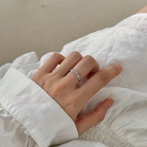 Dylam New Design Non Tarnish S925 <b>Silver</b> Rhodium 18K Gold Plated 5A Zirconia V-shape <b>Crown</b> Shape Jewelry Rings for Women - Product Image 6