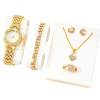 Montres pour Femmes Luxe Bracelet Collier Boucles d'Oreilles Bague Ensemble Cadeau Montre-Bracelet pour Dames Vente en Gros
