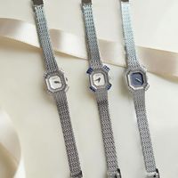 Montre pour femme de luxe avec lunette octogonale en diamant, mouvement à quartz, aiguilles simples, acier inoxydable plaqué or 18 carats, étanche, élégante