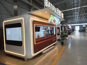 Camión de Comida Móvil para Catering en Mercados Nocturnos Comerciales, Fabricado en Fibra de Vidrio, con Sistema de Alimentación Integrado, Resistente a la Oxidación, Compartimentos Aislados Completos - Product Image 4