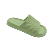 Prix de gros avantageux Sandales et claquettes unisexe en EVA injecté pour intérieur et extérieur, pantoufles de salle de bain et chaussures de douche