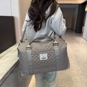 Custom Large Capacity Travel Duffle Bags for Women Outdoor Business Trip Fitness Maternity <b>Storage</b> Bag - Product Image 4