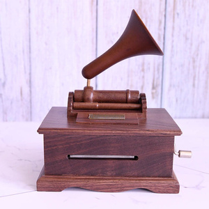 Carillon in legno, - Product Image 1