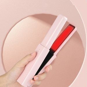 Plancha de Pelo Inalámbrica USB Mini de Cerámica, Rizador Portátil con 3 Temperaturas Constantes para Viajes, Venta al Por Mayor - Product Image 1