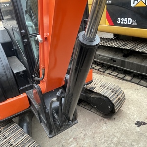 Miniexcavadora Usada HITACHI ZX55U de 5.5 Toneladas, Excavadora Hidráulica de Orugas, Maquinaria de Construcción - Product Image 6