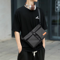 Sac bandoulière croisé imperméable en velours côtelé pour homme, style outdoor, avec fermeture éclair – toutes saisons, taille personnalisable, logo OEM