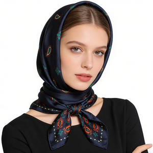 Foulard in Seta Quadrato 55cm con Stampa Floreale Europea, Design Personalizzato con Logo, Sciarpa in Seta per Cerimonie - Product Image 1