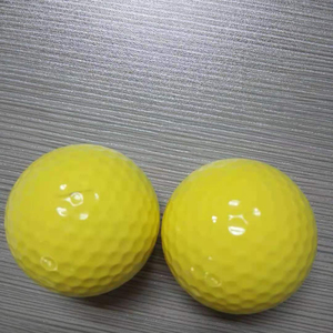 <span class=keywords><strong>Balle</strong></span> <span class=keywords><strong>de</strong></span> <span class=keywords><strong>golf</strong></span> jaune 2 pièces en vrac avec logo <span class=keywords><strong>Balle</strong></span> <span class=keywords><strong>de</strong></span> <span class=keywords><strong>golf</strong></span> d'entraînement double couche en vrac - Product Image 2