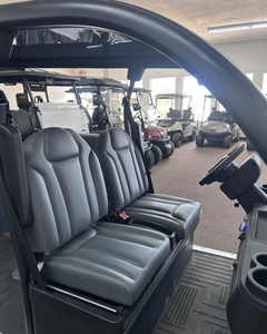 Voiture de golf électrique 4 roues 5 places blanche moderne tout-terrain, véhicule utilitaire durable, batterie lithium 24V 400W, double moteur - Product Image 6