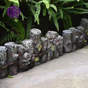 Luces LED para Navidad y Halloween que crean un paisaje seguro y divertido con material duradero para exteriores - Product Image 1