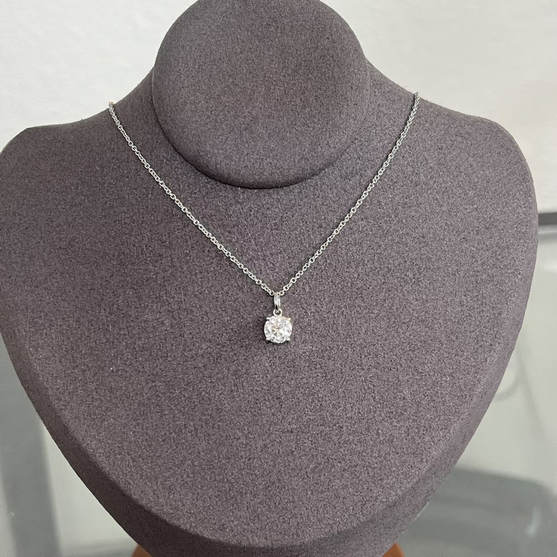 Four-claw necklace[KWhite]-2Carat
