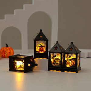 Nuova Decorazione Atmosferica per Halloween, Piccola Luce Notturna Quadrata, Lanterna LED a Forma di <span class=keywords><strong>Zucca</strong></span>, Luce Fantasma Creativa Portatile, Decorazione per <span class=keywords><strong>Bar</strong></span> - Product Image 1