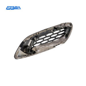 Guardabarros de coche equivalentes al OEM, rejillas de ventilación de guardabarros de coche desmontadas para Maserati Levante 2017 OE 670003620 - Product Image 4