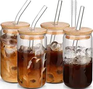 Confezione regalo coperchio in bambù trasparente caffè borosilicato 16 once lattina di birra a forma di lattina di vetro Set di 4 tazze di vetro Soda