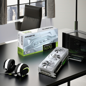 การ์ดจอ GeForce RTX 5070 OC SFF 12G 8GB GPU สำหรับเดสก์ท็อป พร้อมพอร์ต DP ระบบระบายความร้อนด้วยพัดลม เหมาะสำหรับเวิร์กสเตชัน สภาพใหม่ ยังไม่ได้แกะซีล - Product Image 3