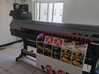 Imprimante UV rouleau à rouleau Mimaki UJV100-160 utilisant l'encre LUS-210