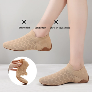 <span class=keywords><strong>Scarpe</strong></span> <span class=keywords><strong>da</strong></span> <span class=keywords><strong>Ballo</strong></span> Latino/Ballroom <span class=keywords><strong>da</strong></span> Donna Comode e Traspiranti con <span class=keywords><strong>Tacco</strong></span> <span class=keywords><strong>Basso</strong></span>, Suola in Camoscio, Fodera in Cotone e Tomaia in Tessuto per la Danza - Product Image 3