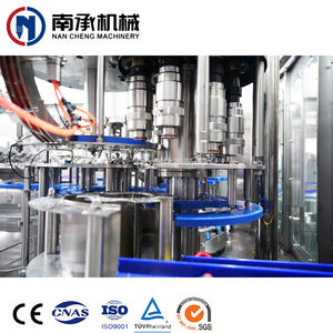 Línea de máquina de llenado y cierre de botellas de jugo de fruta de botellas de líquido de cabeza comercial pequeña completamente automática - Product Image 6