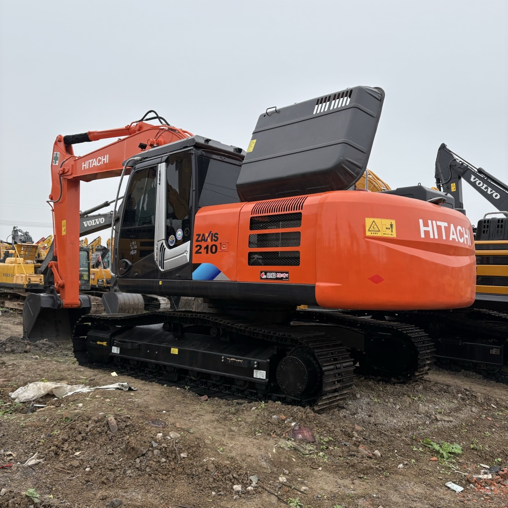 ZX210LC-7 / ZX210LCN-7 Medium Excavators - HitachiCM Europe